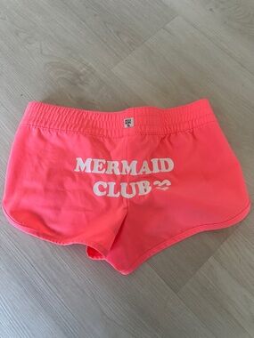 Girls Billabong Board Shorts size Small